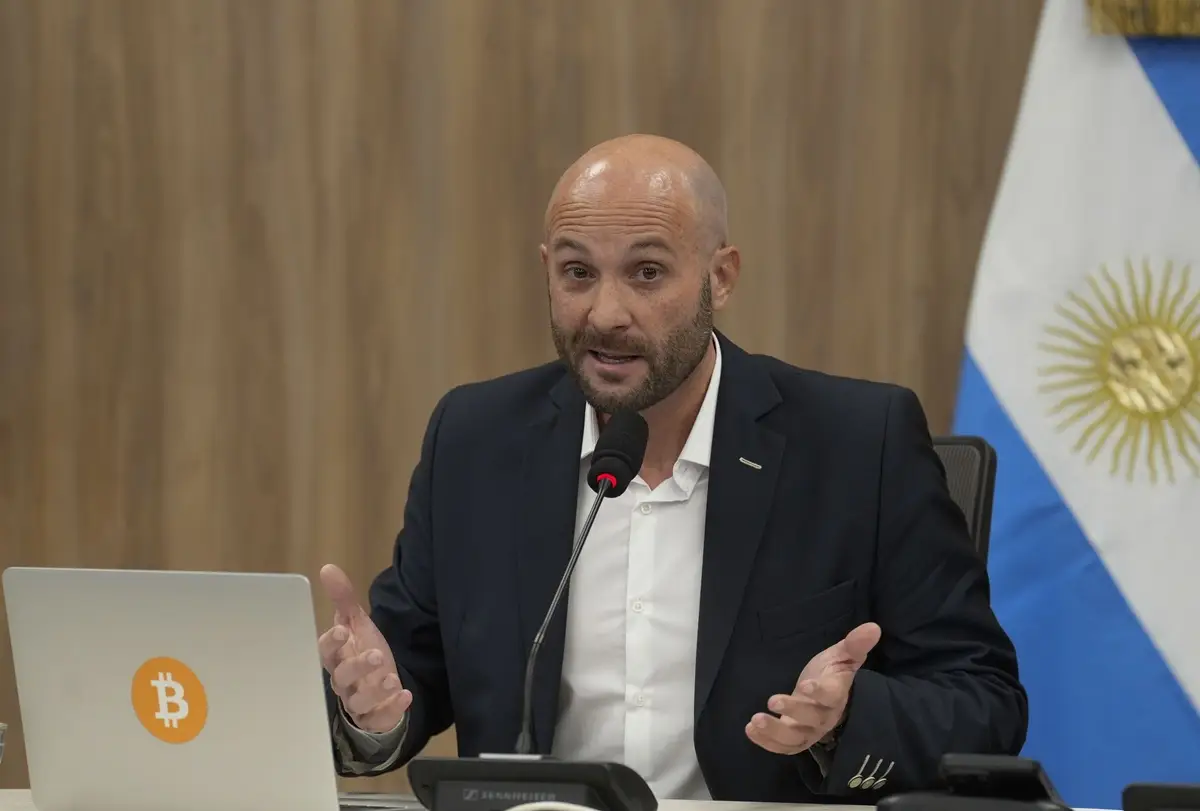 Comisión Libra: un testigo llevado por el grupo de Arjol, hizo el ridículo