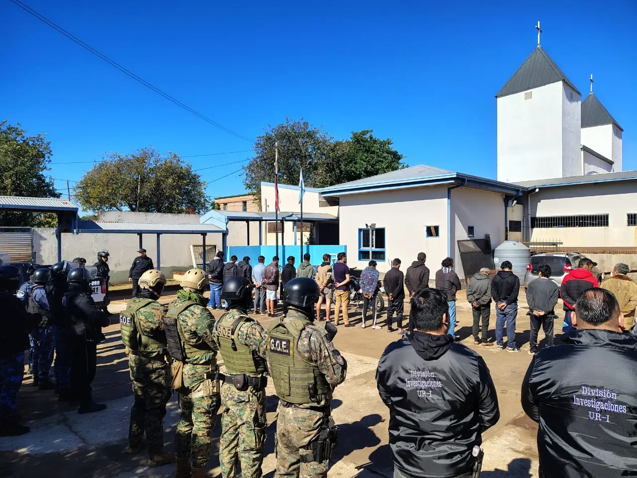 Desmantelaron una red criminal con 20 allanamientos y 26 detenciones en Posadas