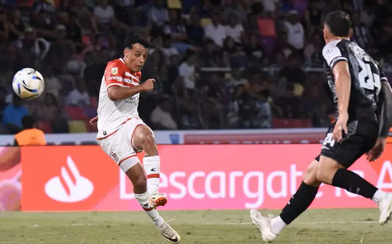 Estudiantes venció a Central Córdoba y es semifinalista del torneo clausura