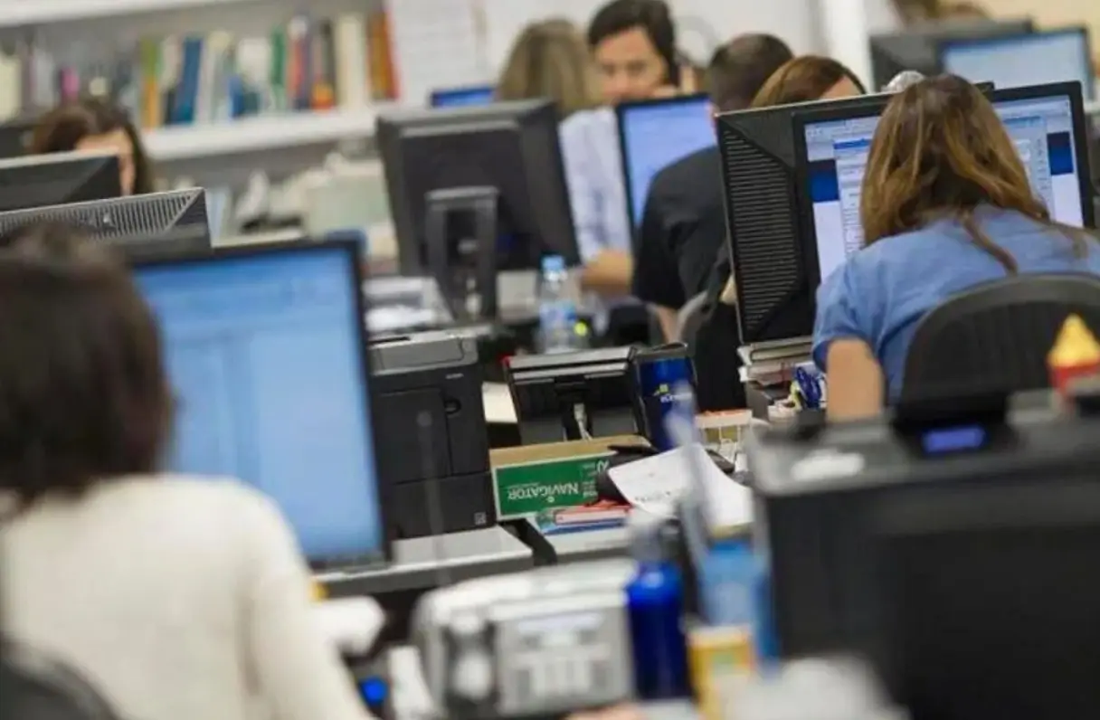 Se perdieron más de 15 mil empleos en la administración pública