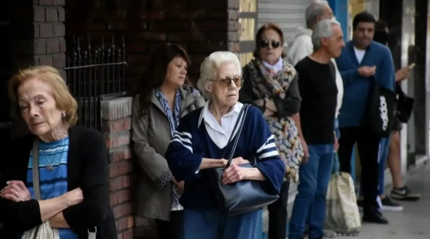 ANSES oficializó el aumento en jubilaciones y asignaciones