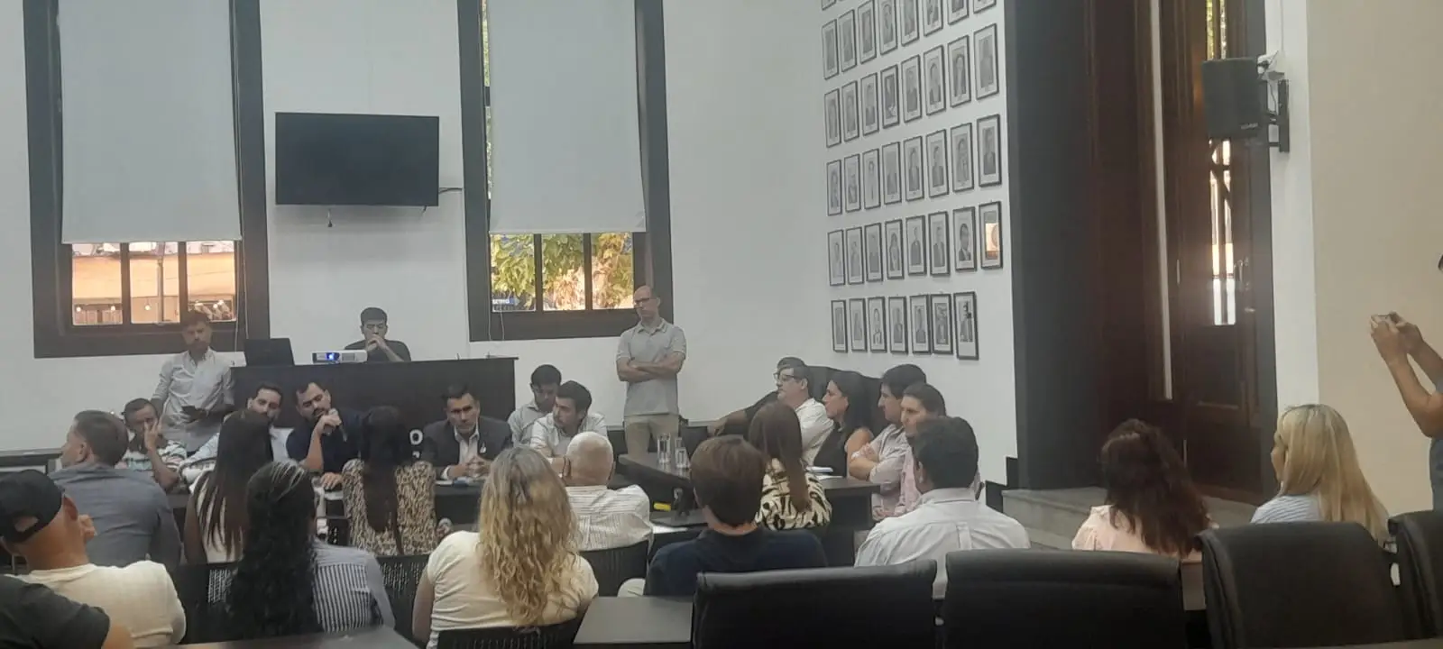 Balán defendió a SAMSA y le apuntó a Puerta