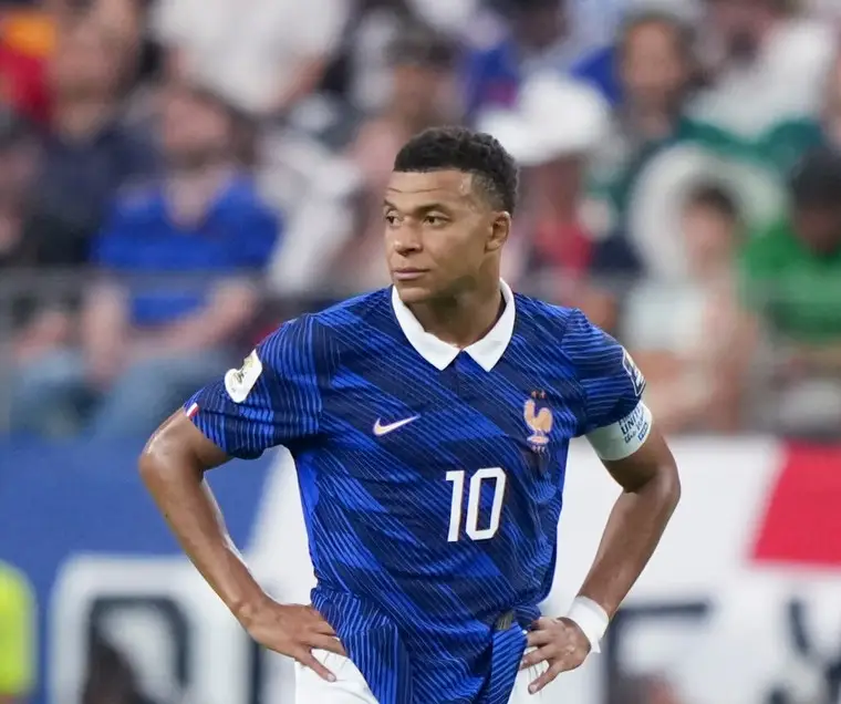 Kylian Mbappé, picante tras la eliminación: “No estuvimos a la altura”