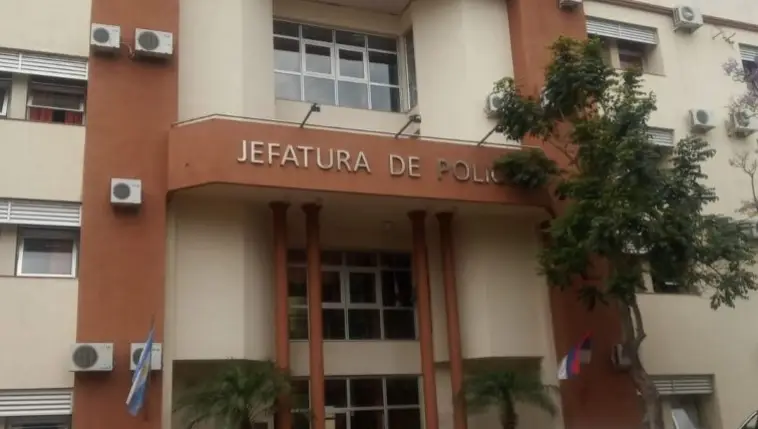 Pasan a disponibilidad preventiva a un cabo de la Policía de la Provincia por contrabando