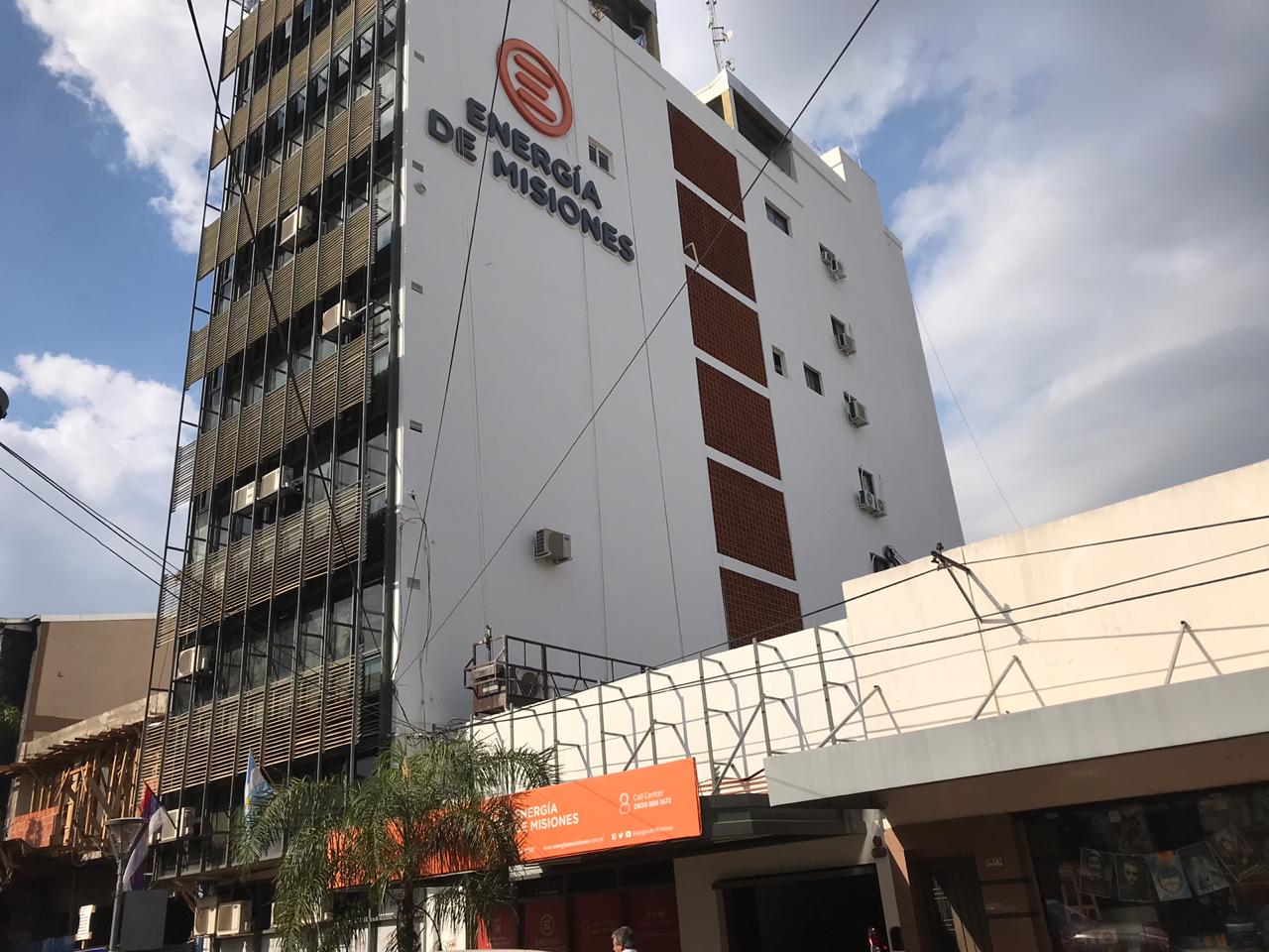 Buscan declarar inconstitucional el reglamento de servicio de EMSA