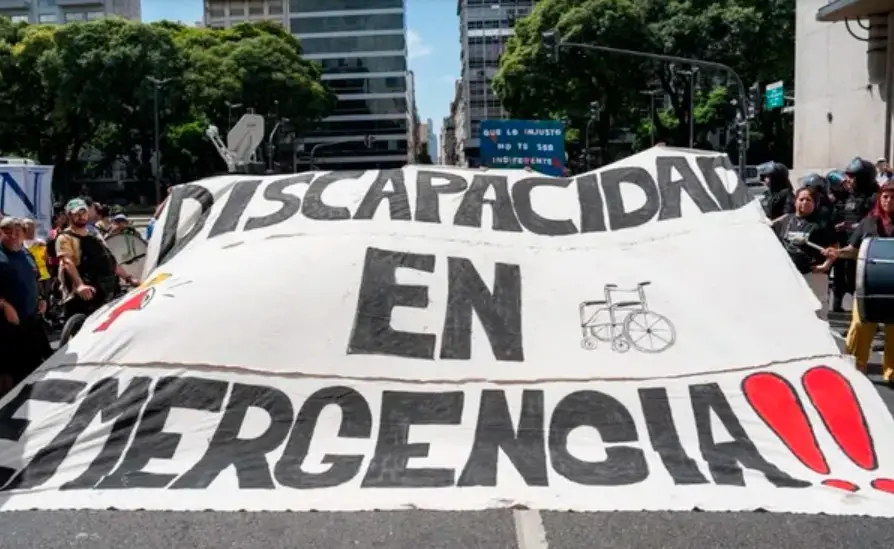 Discapacidad: Milei actualizó 2,1% las prestaciones, pero sigue sin cumplir la ley