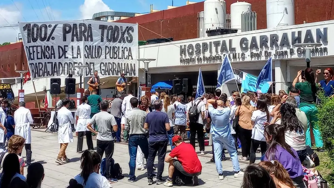 Crisis en el Garrahan: “En 27 años nunca vivimos esto y ahora que los necesitamos, los gobernadores no han dicho nada”