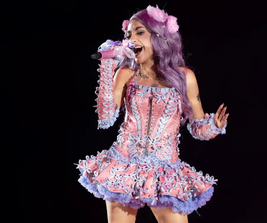 María Becerra presentó su primer show 360° en Buenos Aires