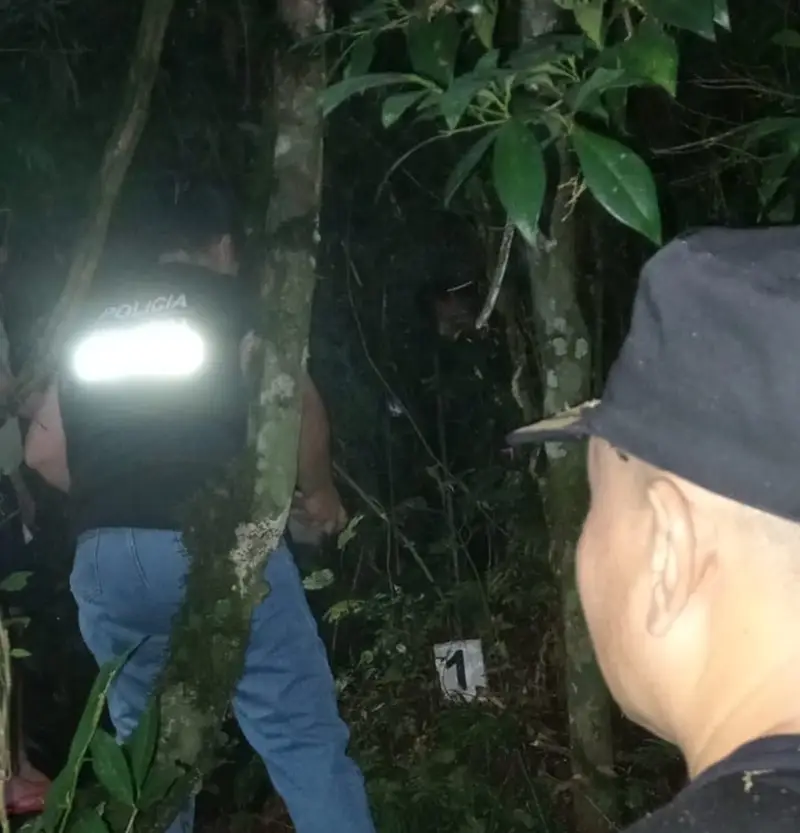 Macabro hallazgo en San Vicente: Hallaron restos óseos humanos