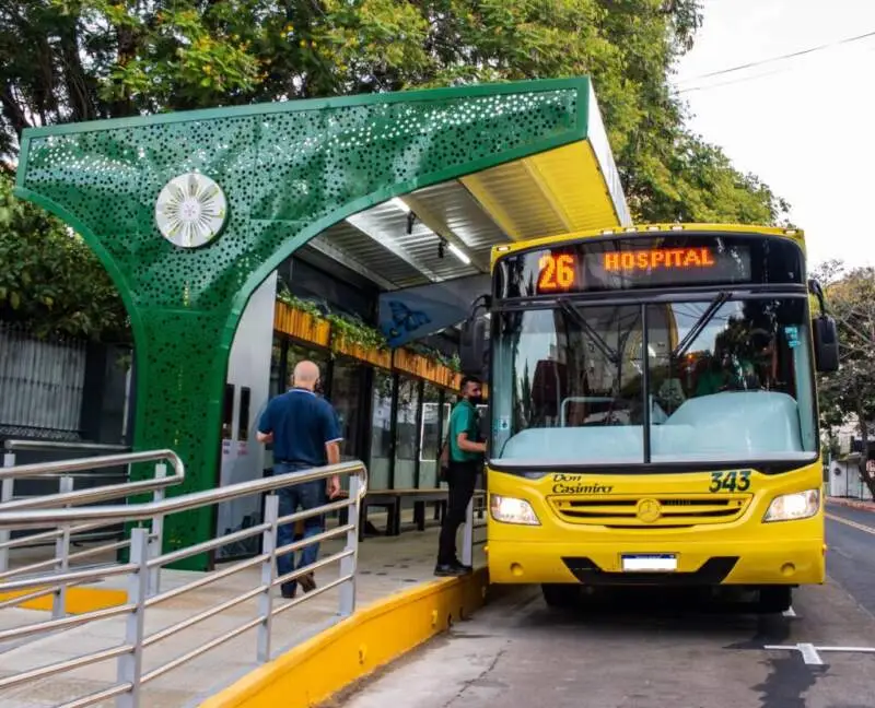 ¿El paro de colectivos continuará este viernes?