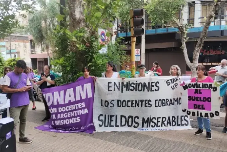 Nueva jornada de protesta docente: “Padecemos persecución y seguimos teniendo el sueldo más bajo del país”