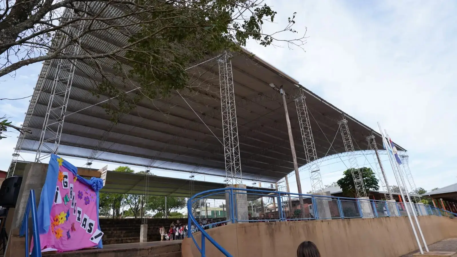 Amplían ante el CGE, la denuncia por nepotismo en la Escuela 622