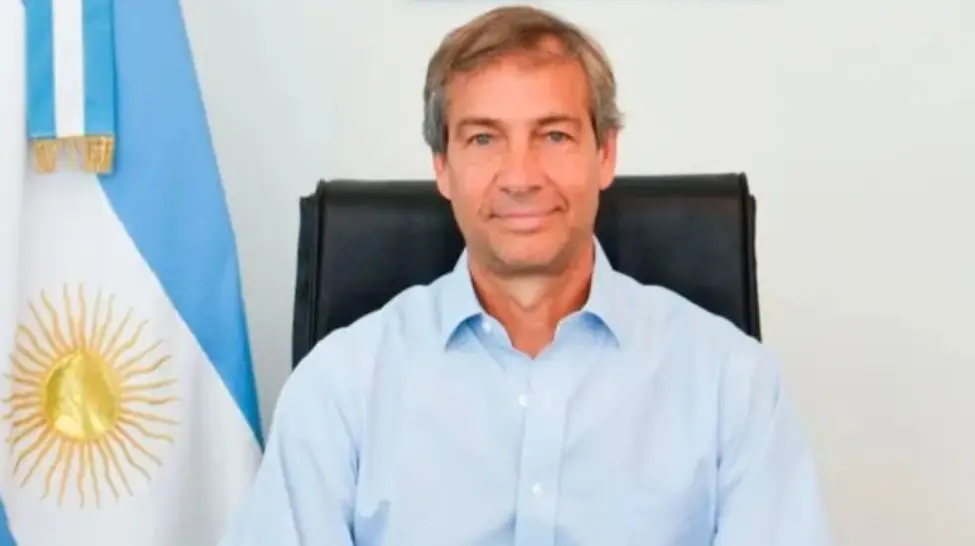 Otro cambio: Renunció el superintendente de Servicios de Salud