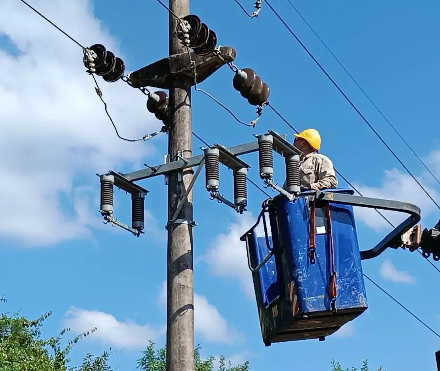 Todo Misiones quedará sin luz este domingo por una hora