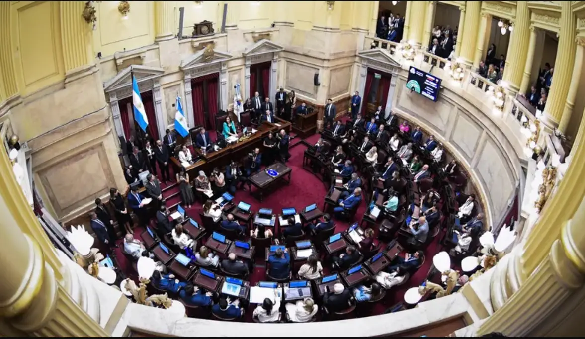 Reforma laboral: el oficialismo llega al Senado con los votos justos
