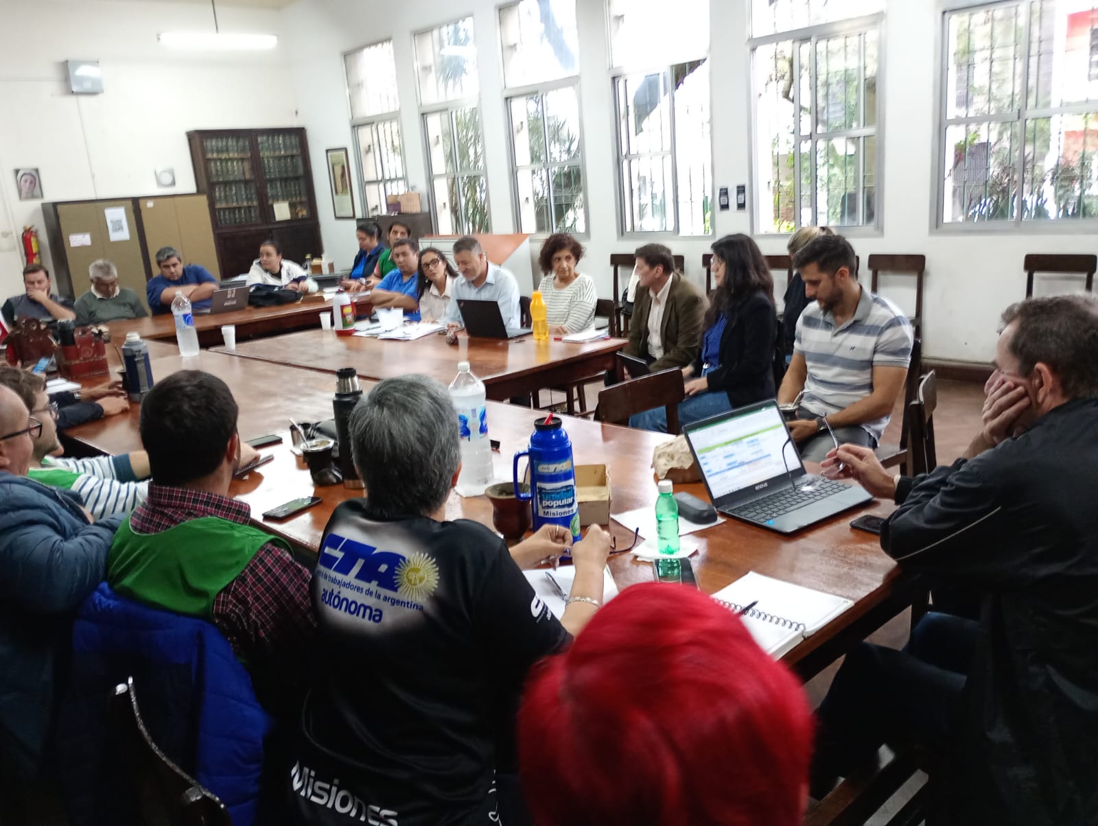 Con Safrán, arrancó la discusión salarial con la Mesa de Unidad Docente