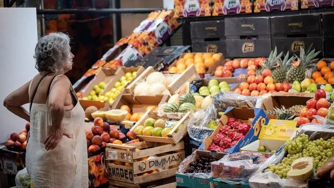 El productor cobró 3,5 veces menos que lo pagado por los consumidores en octubre