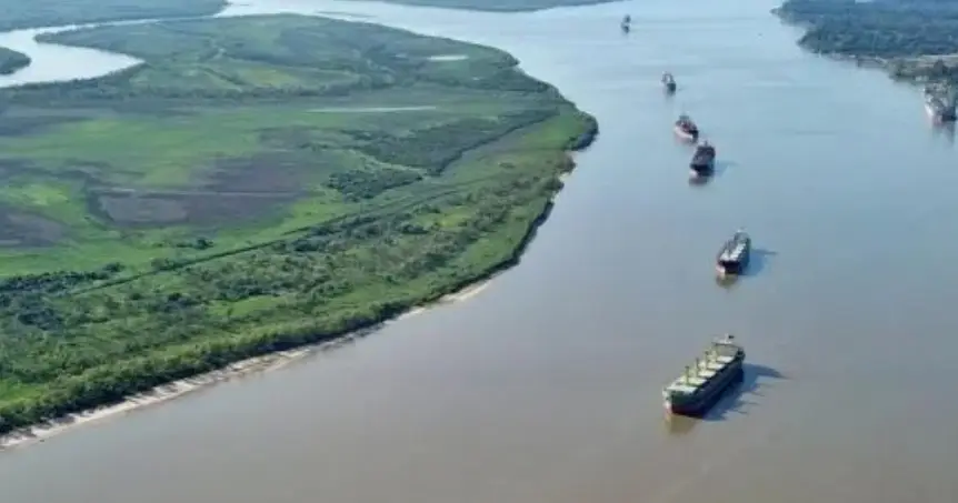 El Gobierno dejó sin efecto la licitación de la Hidrovía Paraguay-Paraná
