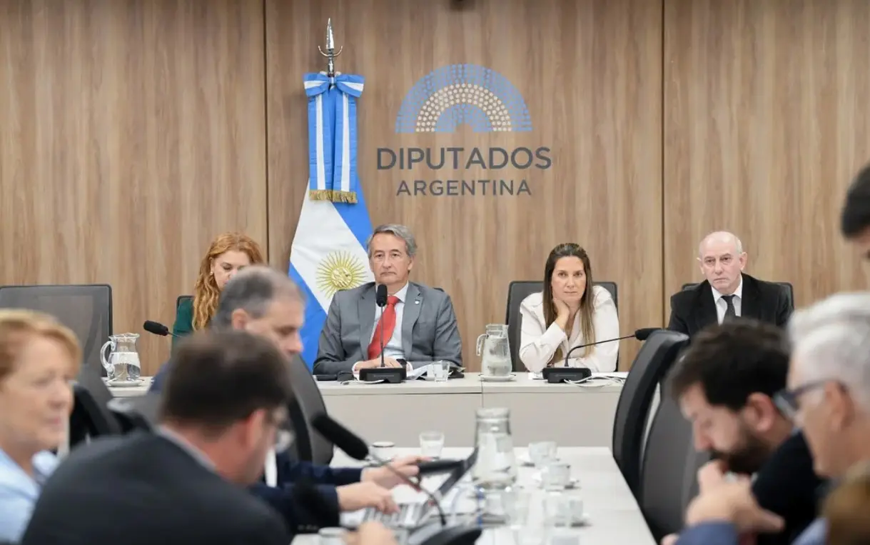 Diputados: avanza la interpelación contra Francos
