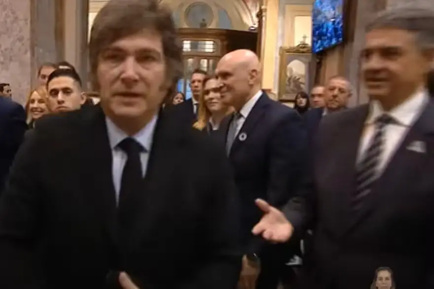 Milei se negó a saludar a Jorge Macri y a Victoria Villarruel, en el Tedeum del 25 de Mayo