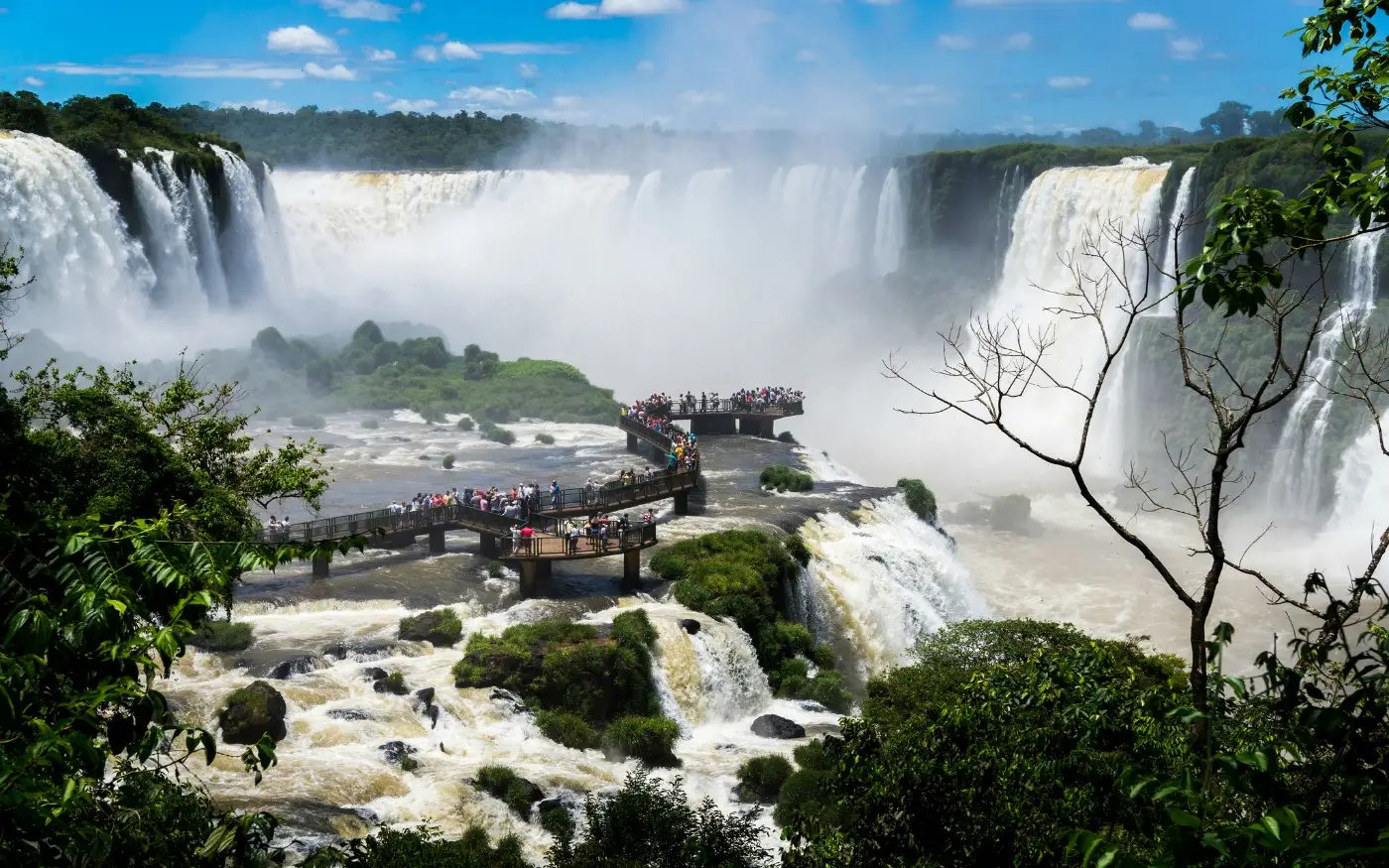 Fin de semana XXL: casi 1,4 millones de turistas gastaron $249.370 millones