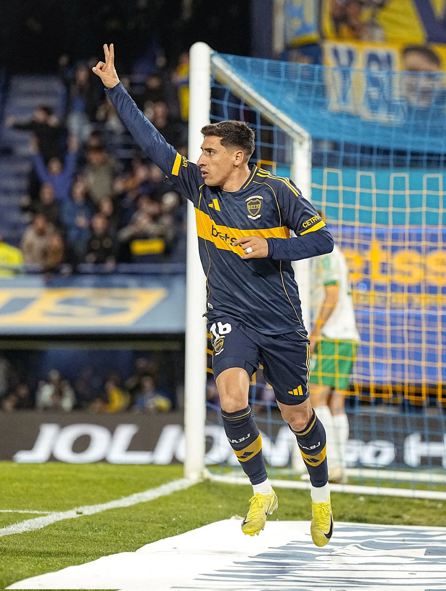 Boca volvió a ganar y trepó al tercer puesto en la liga