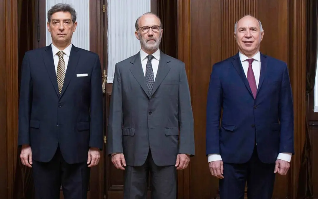 Cúneo Libarona afirmó que estudian ampliar la Corte Suprema