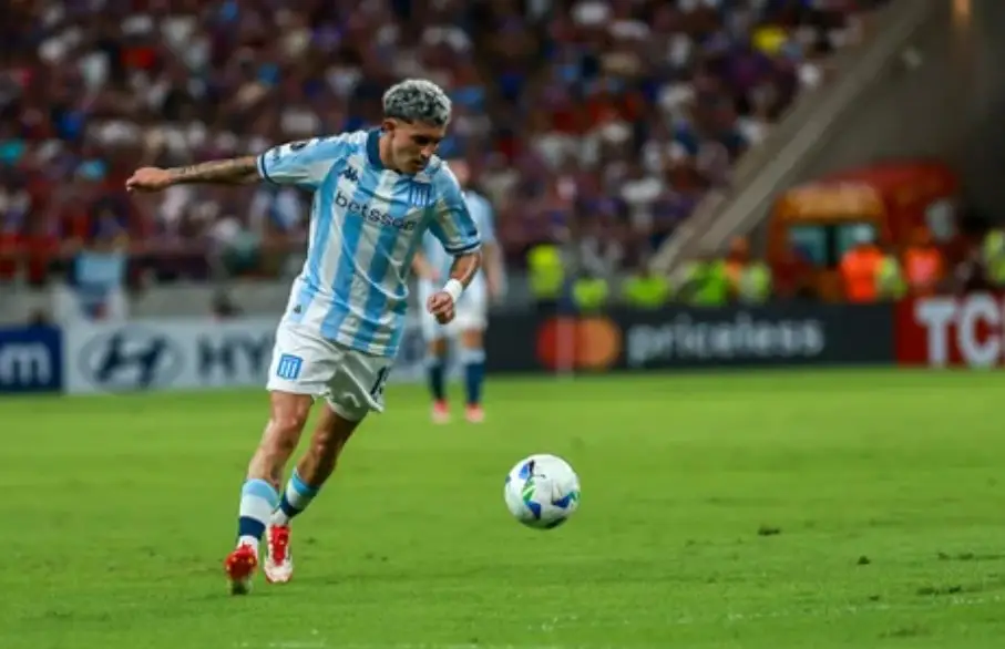 Racing goleó a Fortaleza por la Copa Libertadores