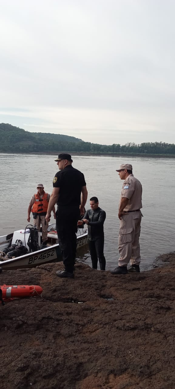 Intensifican la búsqueda de un menor desaparecido en el río Uruguay