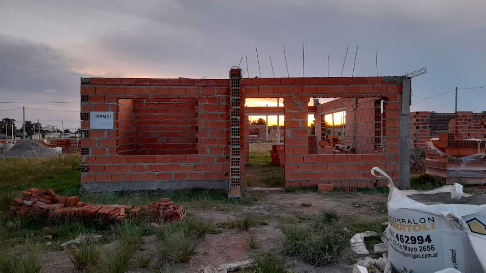 Aclaran que la división de hipotecas es específicamente para desarrollos inmobiliarios