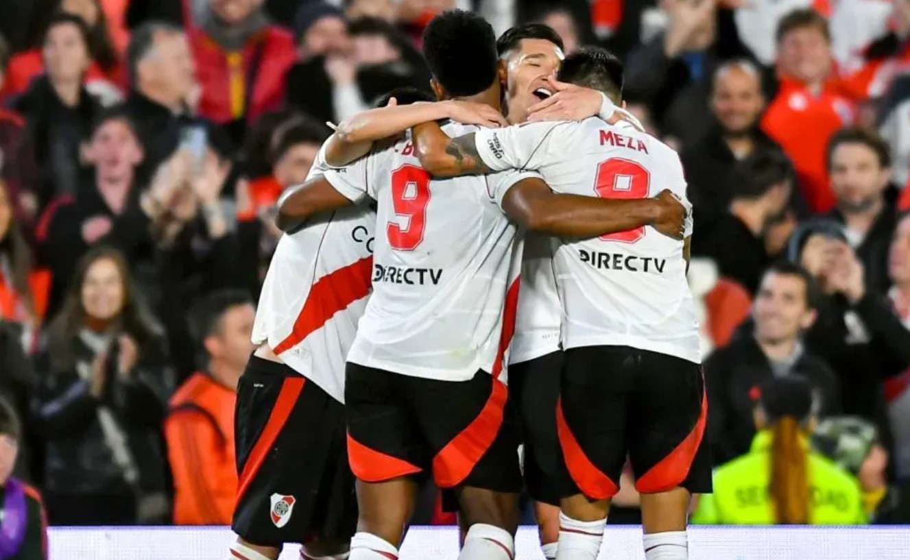 Qué equipo piensa Gallardo para enfrentar a Colo Colo