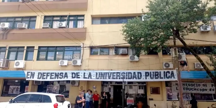 Paro universitario: “hay ingenieros manejando Uber para resolver el ingreso mensual”