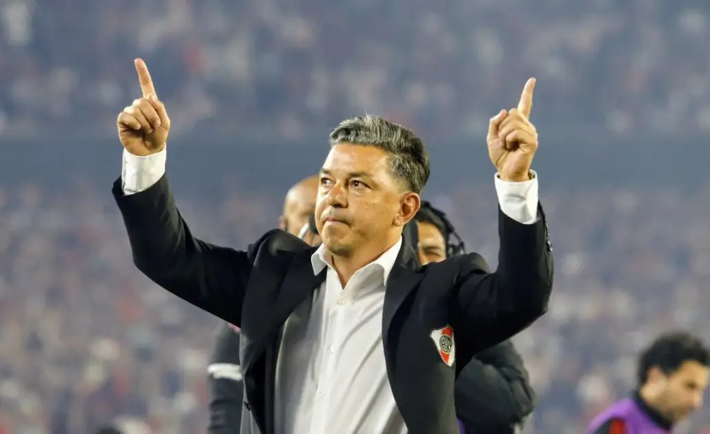 Di Carlo anunció la renovación de contrato de Gallardo