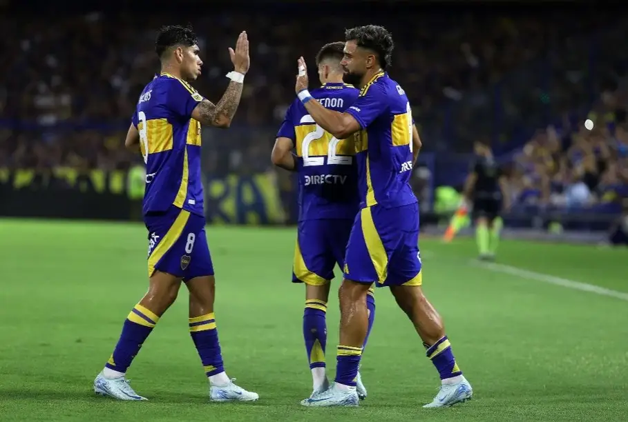 Boca venció a Central y es puntero de su zona