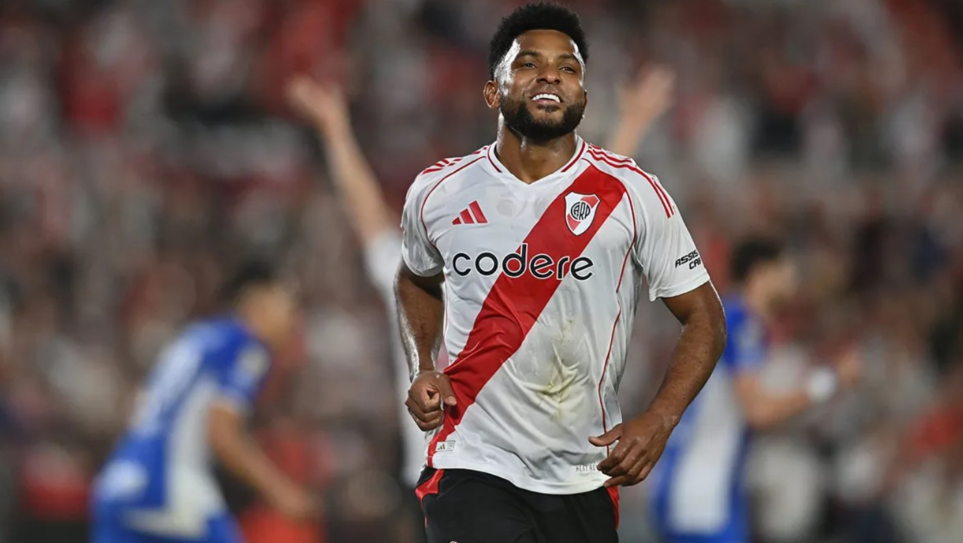 River goleó 4-1 a Atlético Tucumán