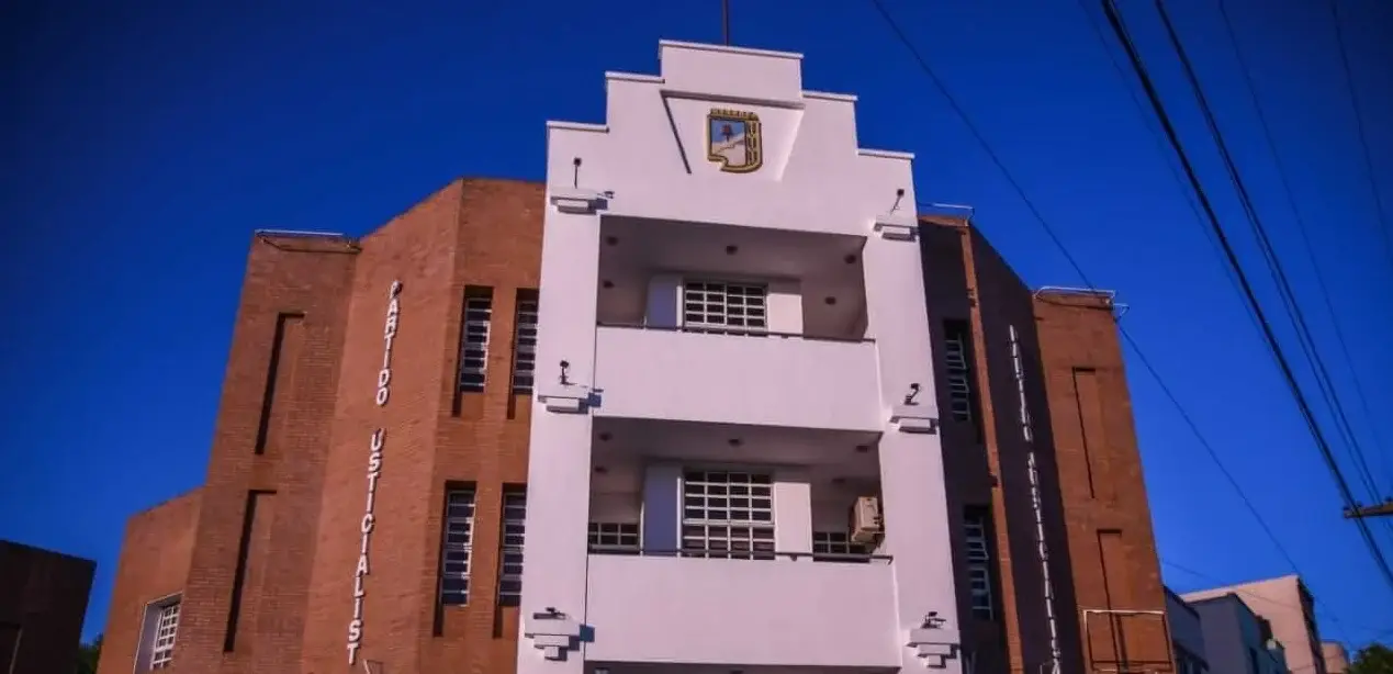 Tensión: Interventores no pudieron asumir en el PJ misionero