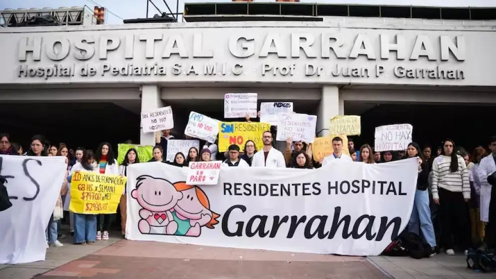 Paro y movilización a Plaza de Mayo en defensa del Garrahan