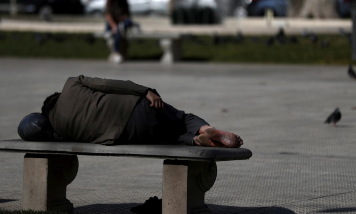 La pobreza trepó al 52% en el primer semestre