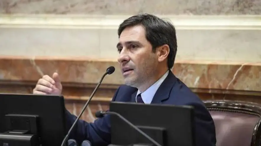 Reforma laboral: Göerling votó a favor de la ley y aseguró que “no quita derechos”