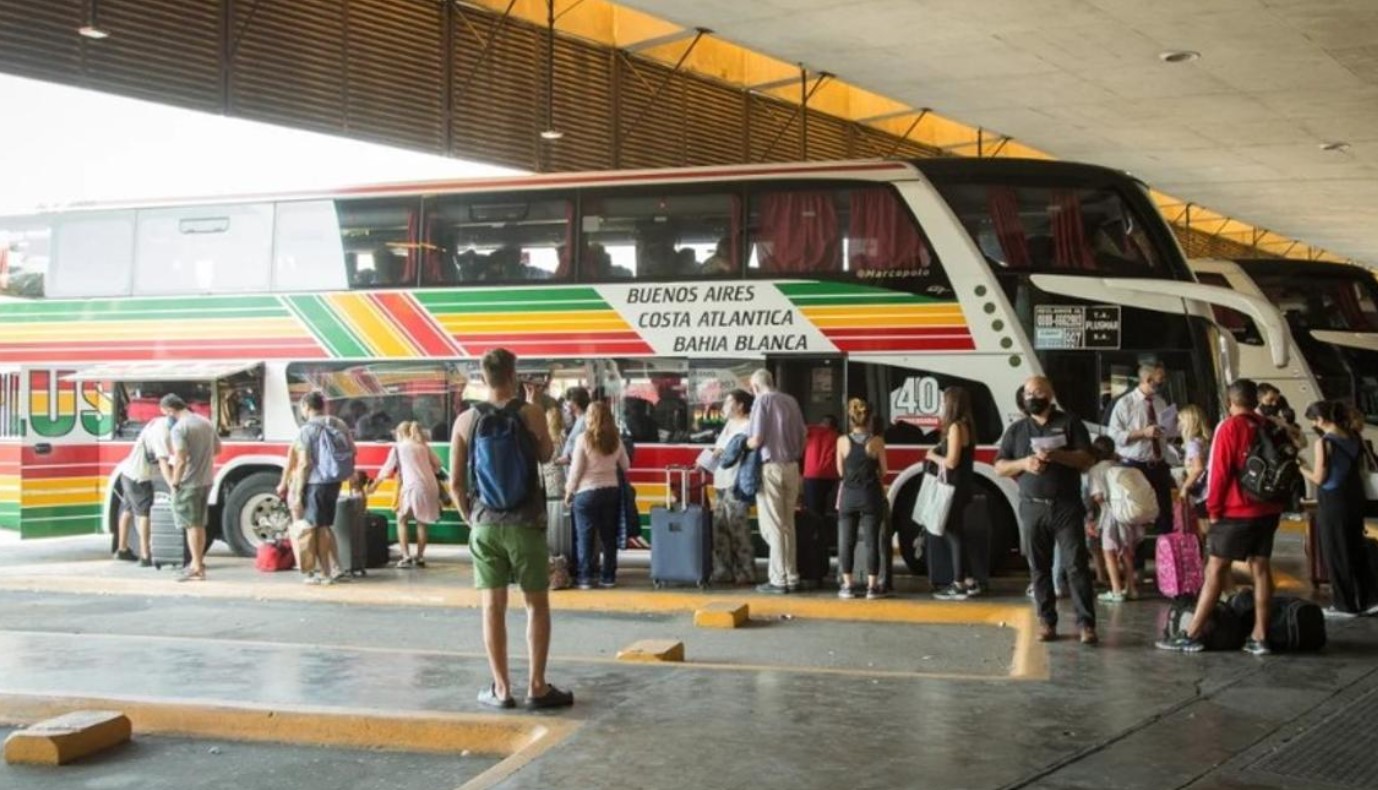 Milei desreguló el transporte automotor de larga y media distancia
