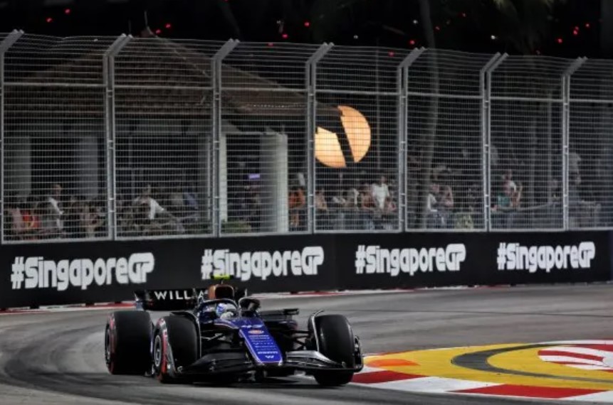 Colapinto largará en la posición 12 en Singapur