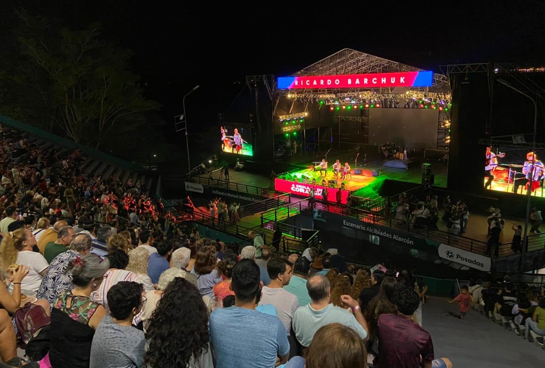 Por las condiciones climáticas, reprograman la segunda noche del Festival del Litoral